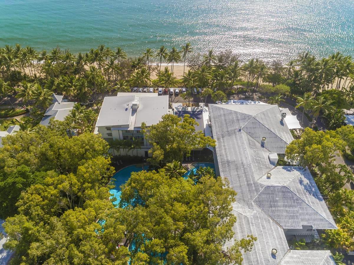 Palm Cove Beachside Apartments - Pool And Garden Views Exterior photo